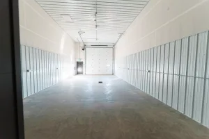 Double Bay 1935 Stadacona St W Commercial For Rent 1